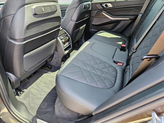 Used 2026 BMW X5 xDrive40i w/ Climate Comfort Package image 19