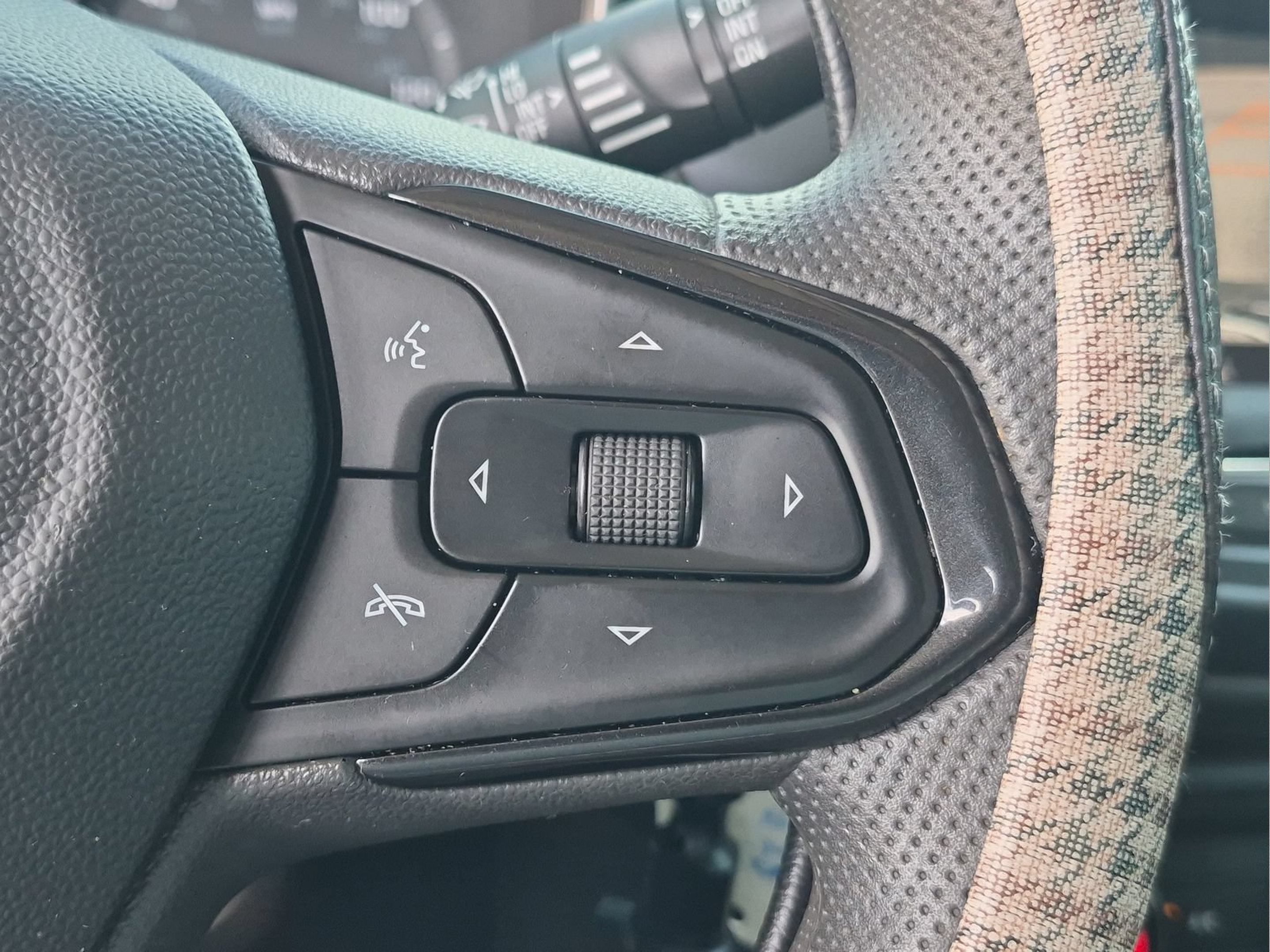 Used 2021 Chevrolet TrailBlazer LS FWD image 10