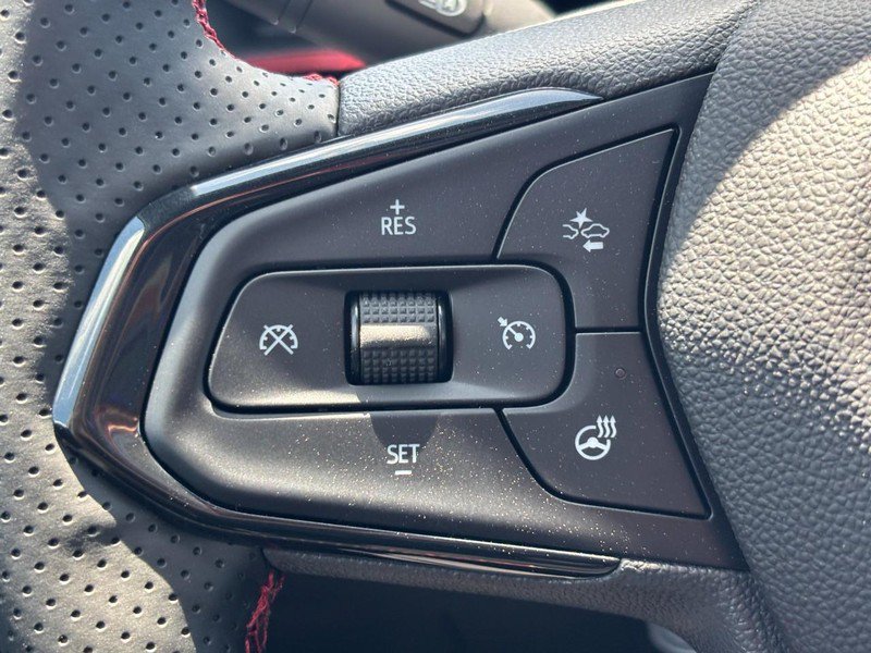 New 2026 Chevrolet Trax RS w/ Sunroof Package FWD image 12