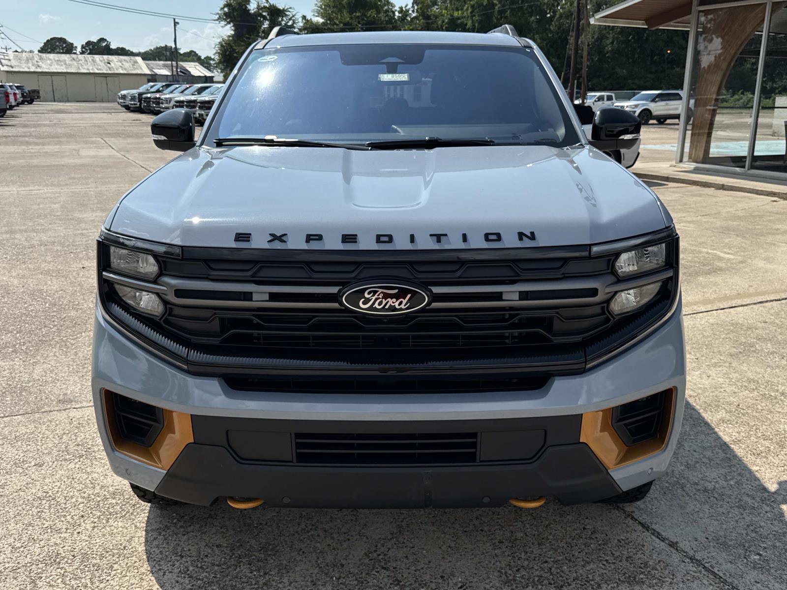 New 2025 Ford Expedition Tremor image 2