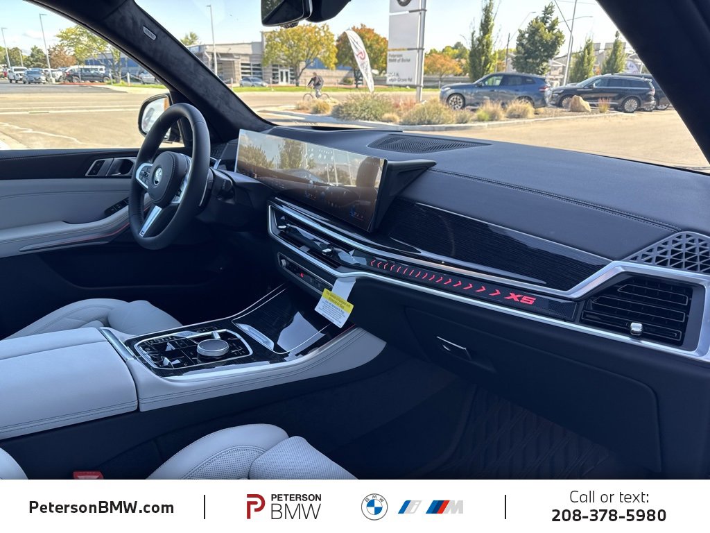 New 2026 BMW X5 xDrive50e w/ M Sport Package image 19