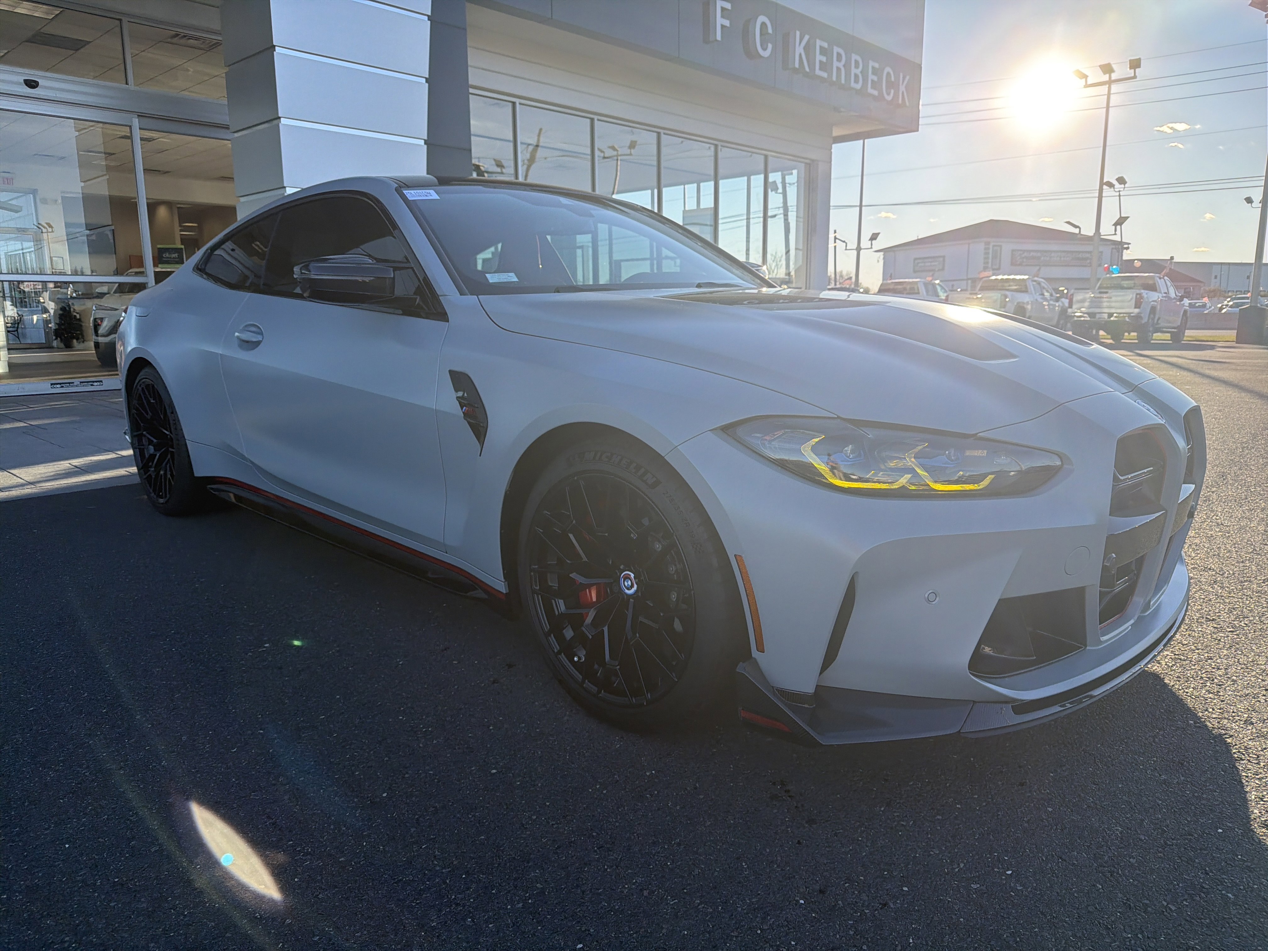 Used 2023 BMW M4 CSL image 3