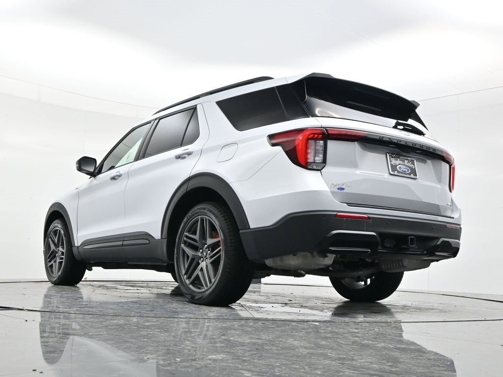 New 2026 Ford Explorer ST-Line w/ ST-Line Street Pack image 52