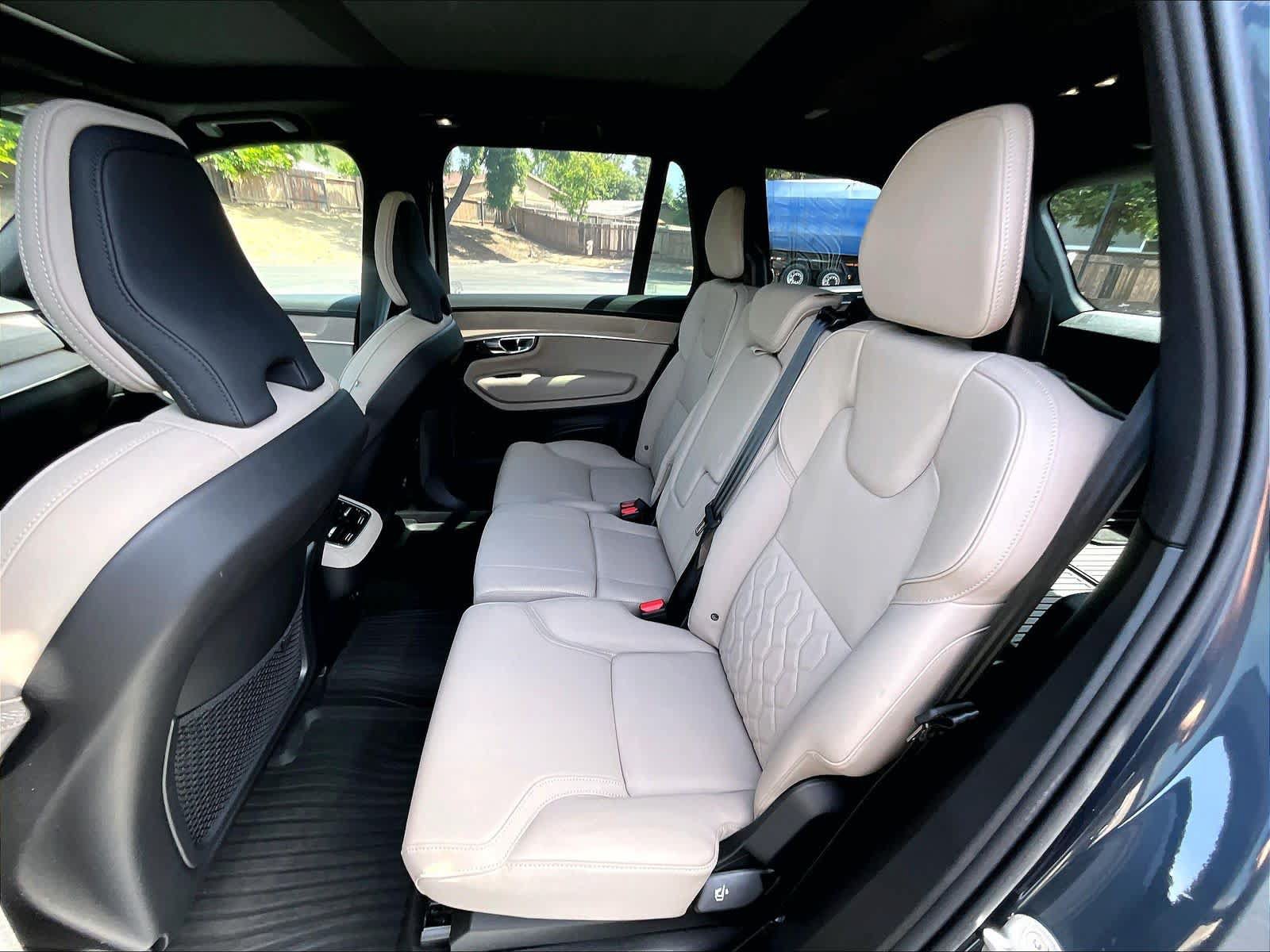 Used 2026 Volvo XC90 B6 Plus w/ Protection Package Premier AWD/4WD image 29