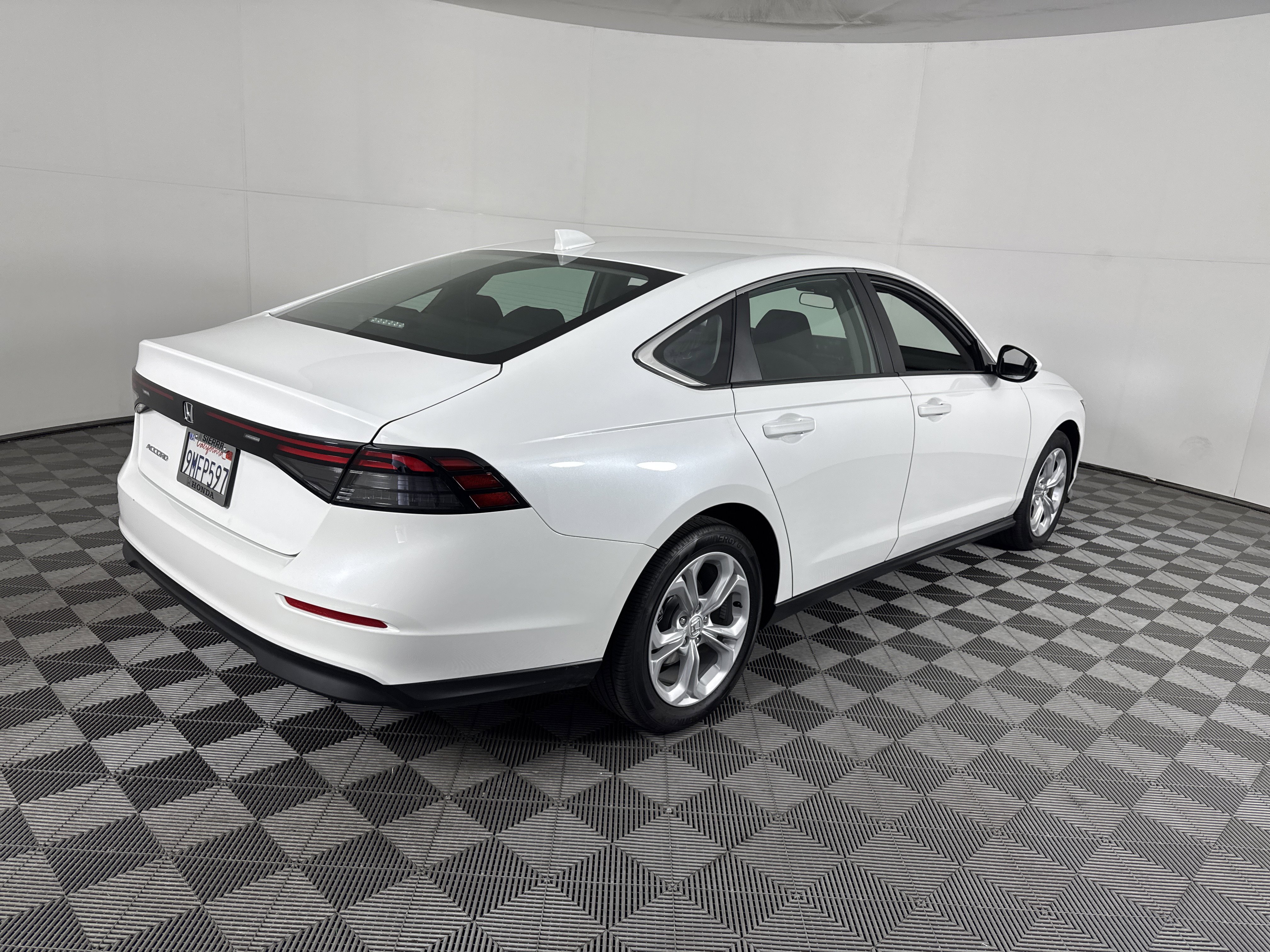 Certified 2024 Honda Accord LX image 4