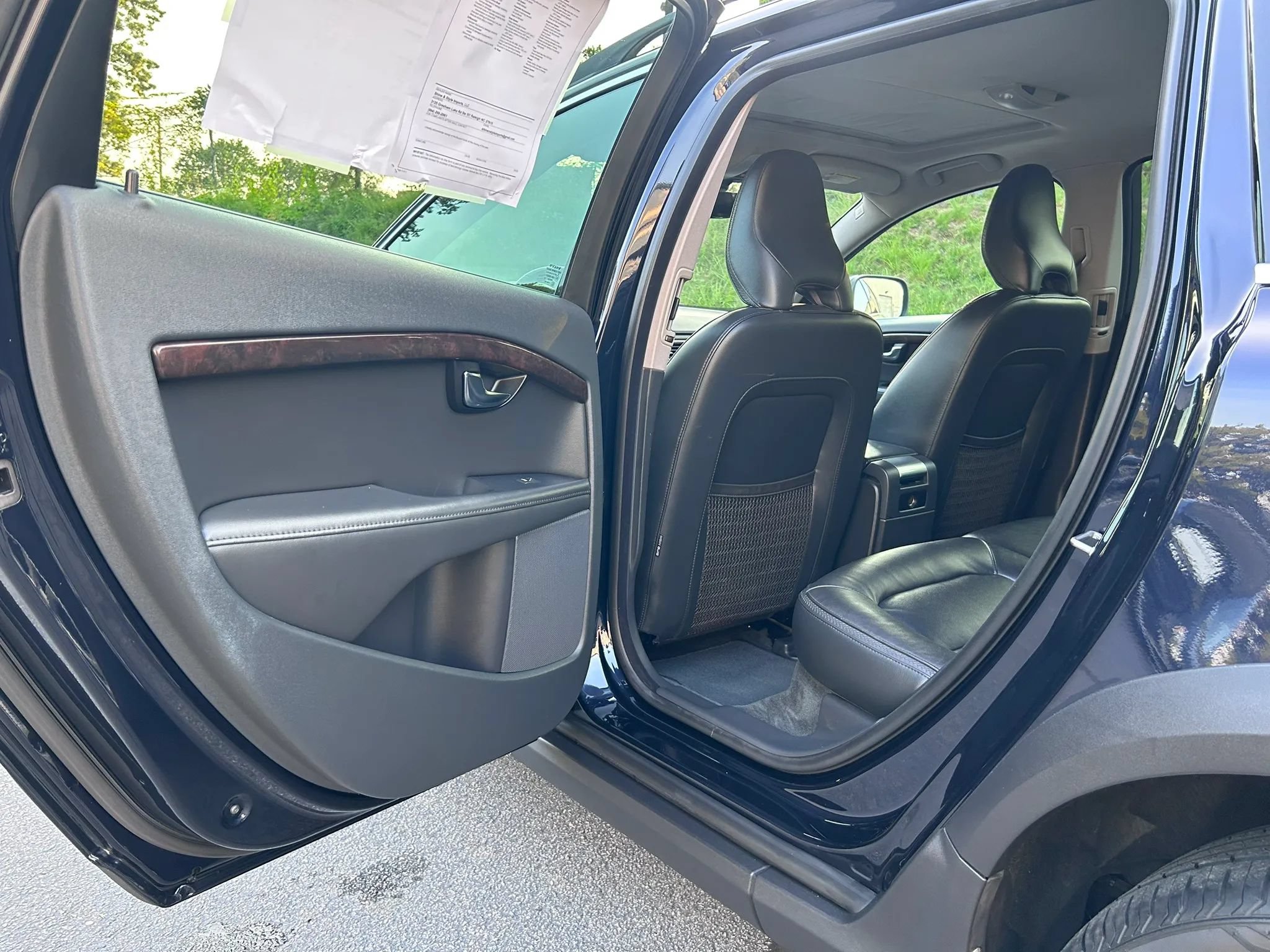 Used 2016 Volvo XC70 T5 Premier w/ Proximity Package AWD/4WD image 26
