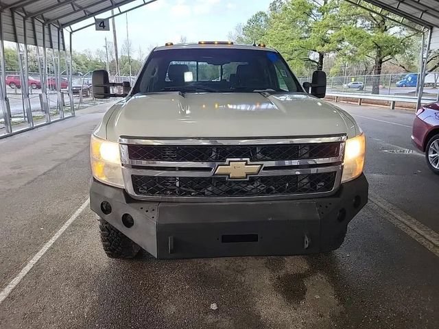 Used 2011 Chevrolet Silverado 3500 LTZ w/ LTZ Plus Package AWD/4WD image 2