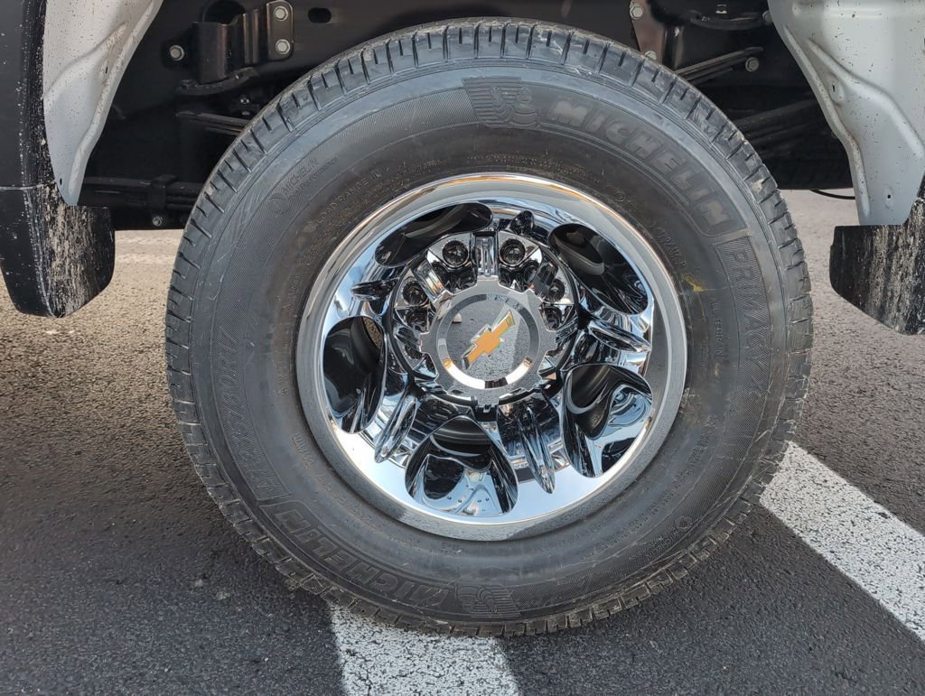New 2026 Chevrolet Silverado 3500 LT image 25