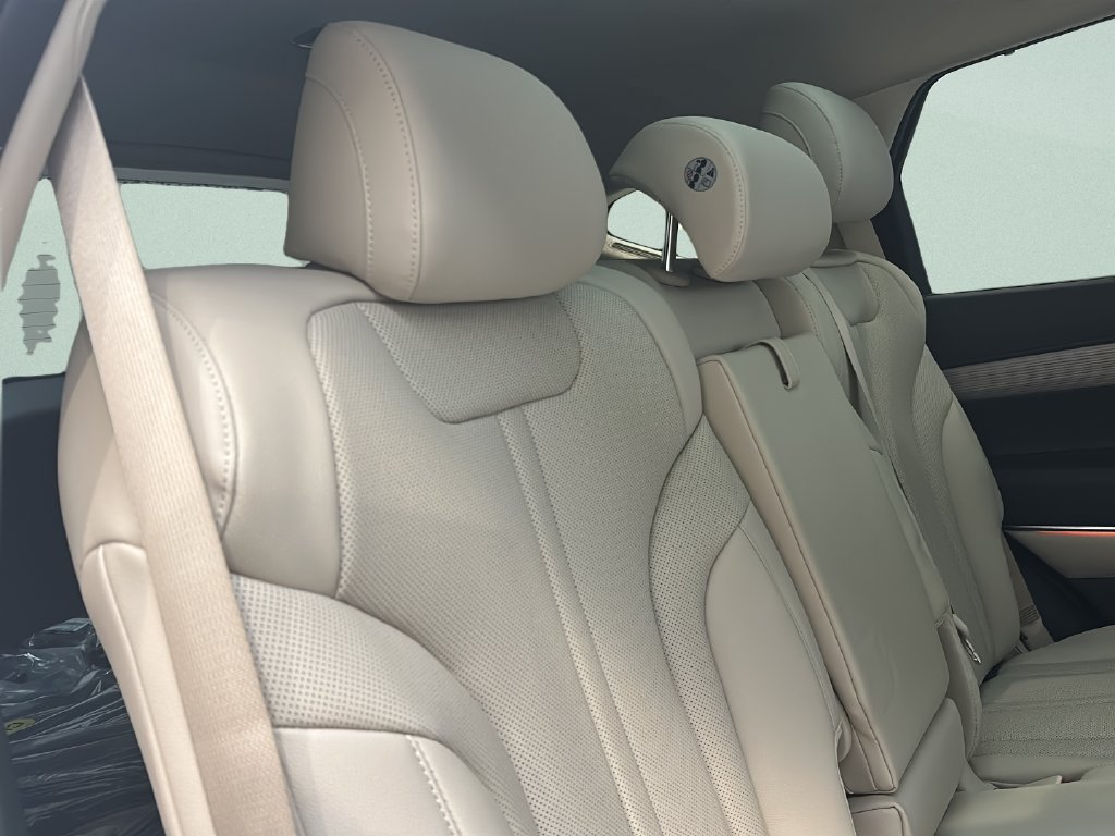 New 2026 Genesis GV80 2.5T Select AWD/4WD image 16