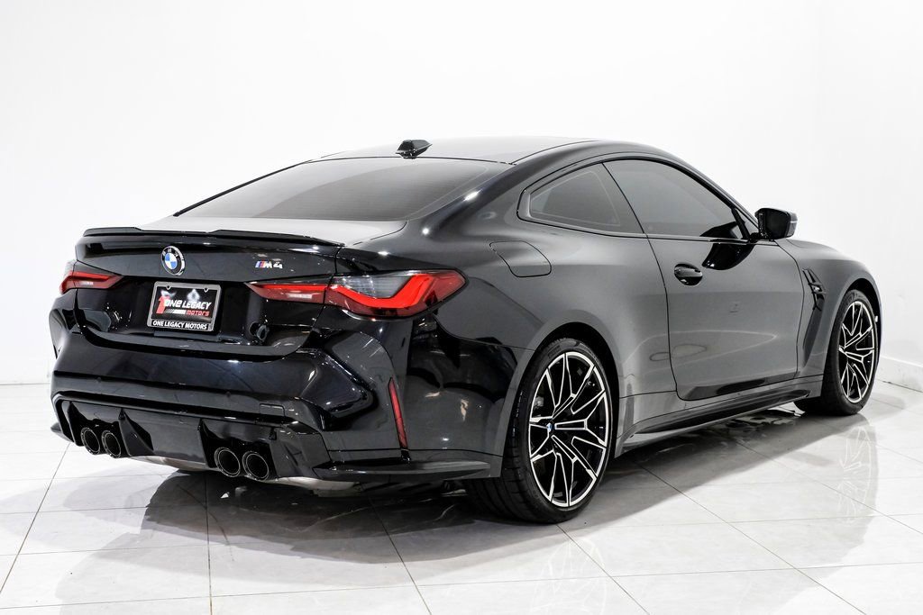 Used 2024 BMW M4 Coupe w/ Executive Package image 4