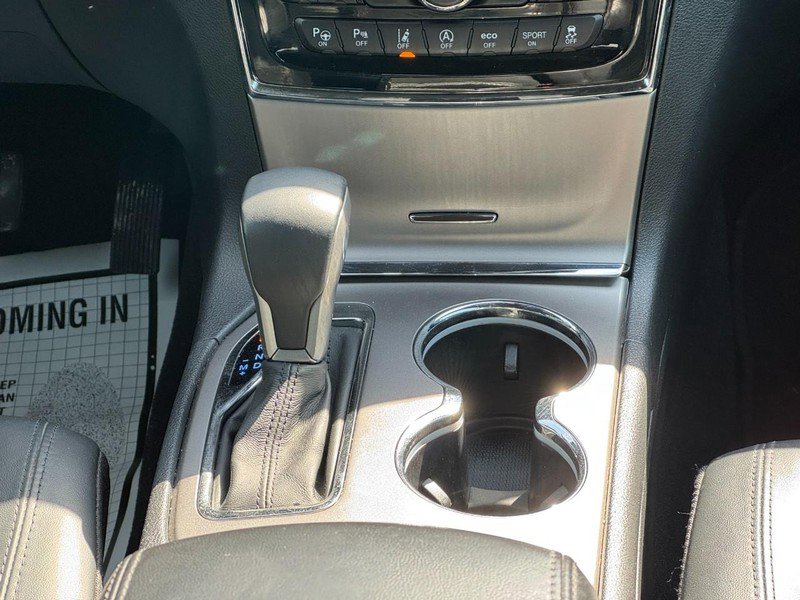 Used 2019 Jeep Grand Cherokee Limited image 14