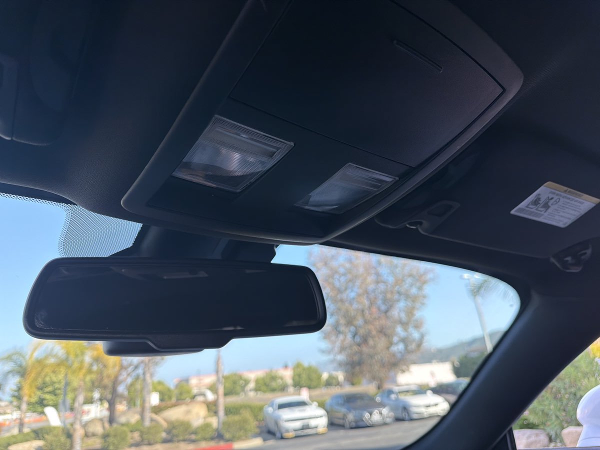 Used 2018 Dodge Challenger SXT RWD image 39