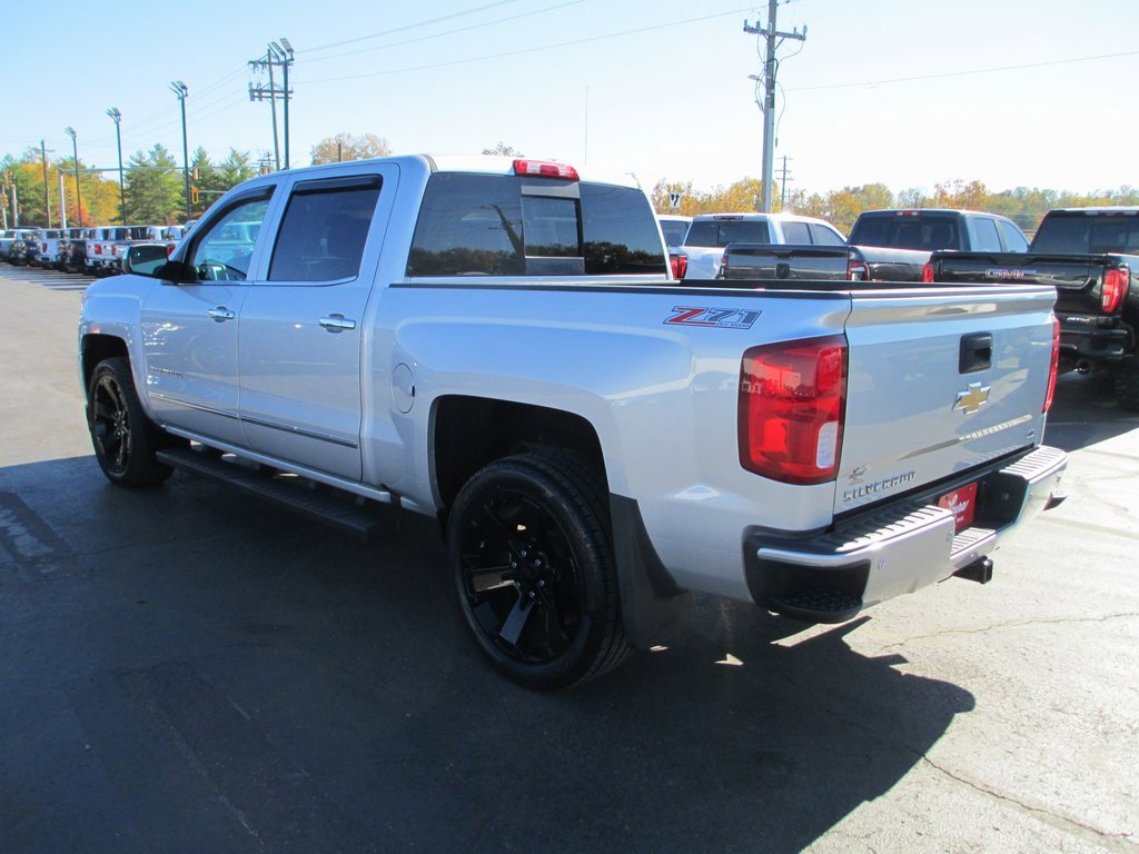 Used 2017 Chevrolet Silverado 1500 LTZ Z71 w/ LTZ Plus Package image 6