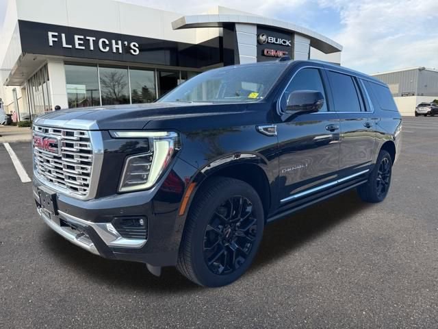 New 2025 GMC Yukon XL Denali w/ Sun & Power Step Package