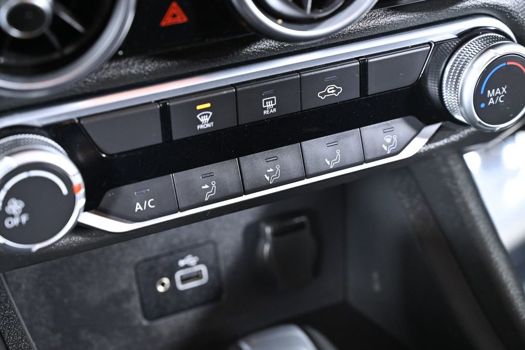 Certified 2023 Nissan Sentra S image 17