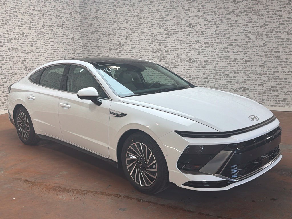 New 2027 Hyundai Sonata Limited FWD image 1