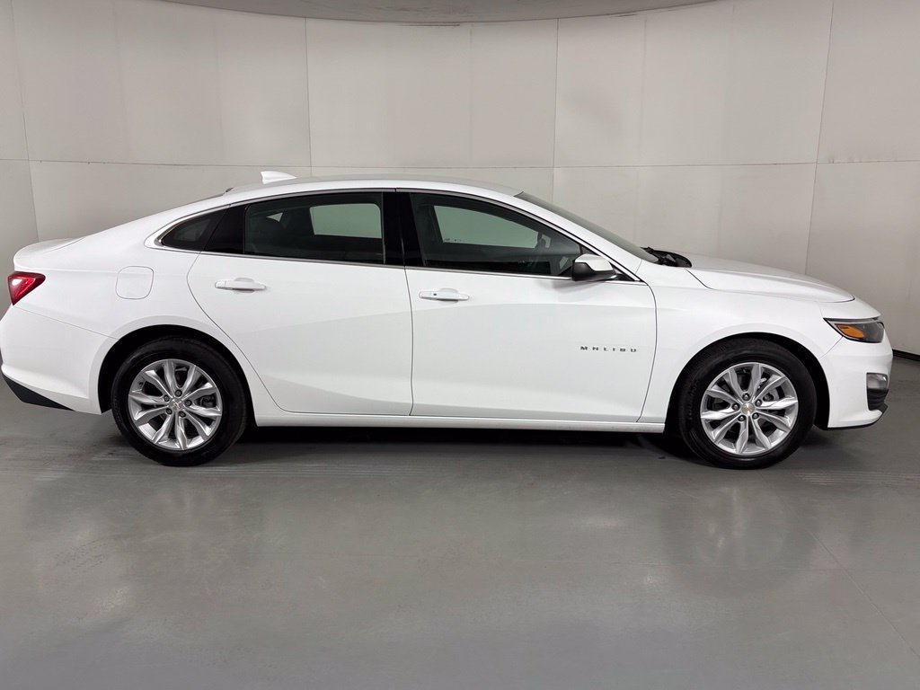 Used 2024 Chevrolet Malibu LT FWD image 11