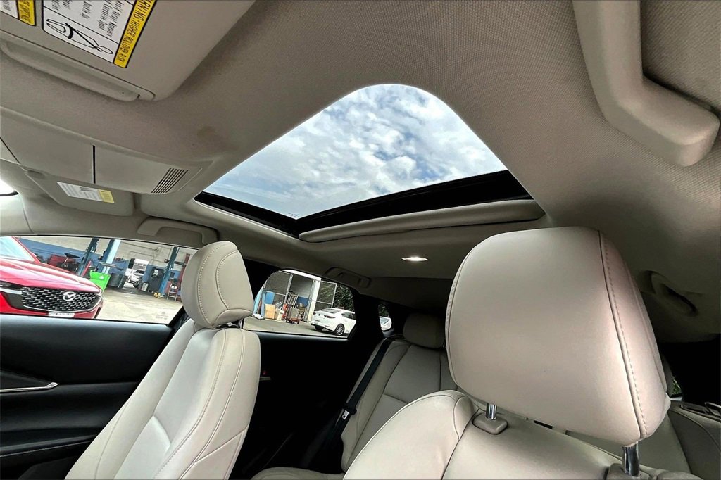 Certified 2022 MAZDA CX-30 AWD 2.5 S w/ Preferred Package image 12