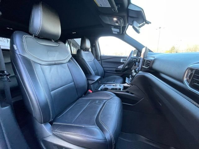Used 2023 Ford Explorer ST w/ Equipment Group 401A image 32
