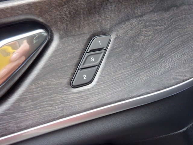 New 2025 Jeep Grand Cherokee Limited w/ Trailer Tow Package image 12