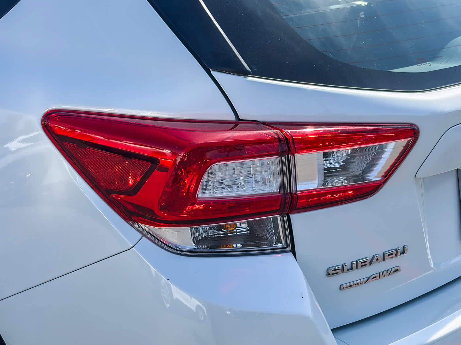 Used 2018 Subaru Impreza 2.0i Limited w/ Popular Package #2 image 8