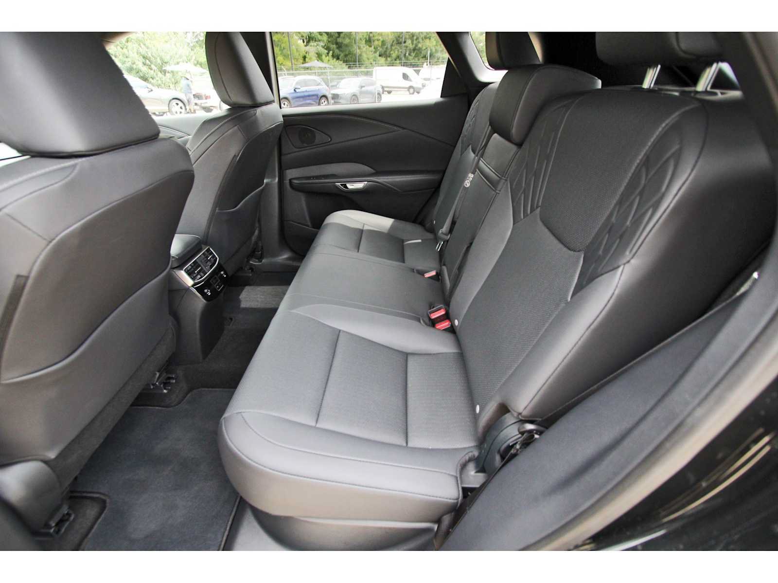 Used 2026 Lexus RX 350 Premium w/ Accessory Package (Z1) FWD image 12