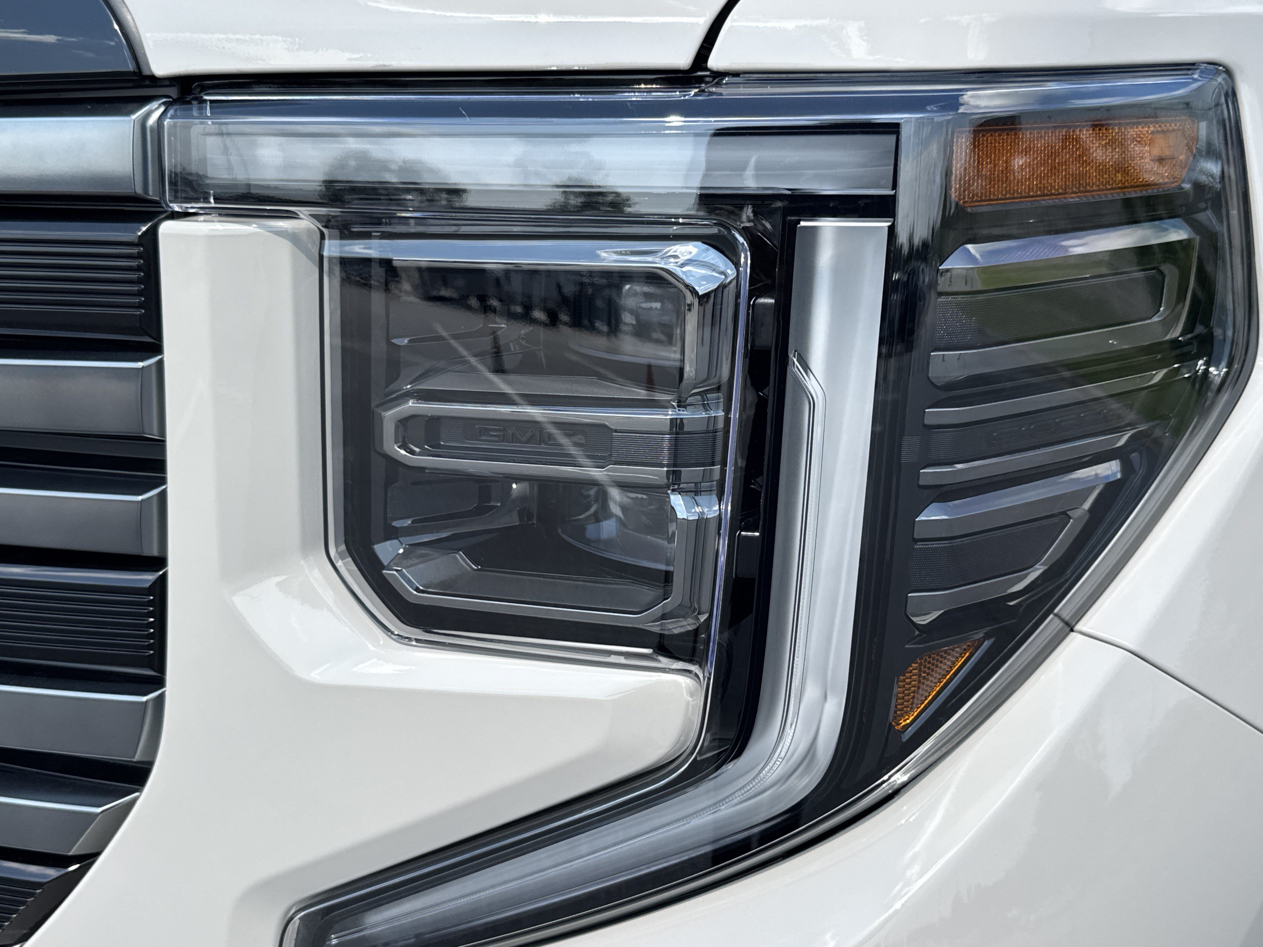 New 2026 GMC Sierra 1500 AT4 w/ AT4 Premium Package AWD/4WD image 6