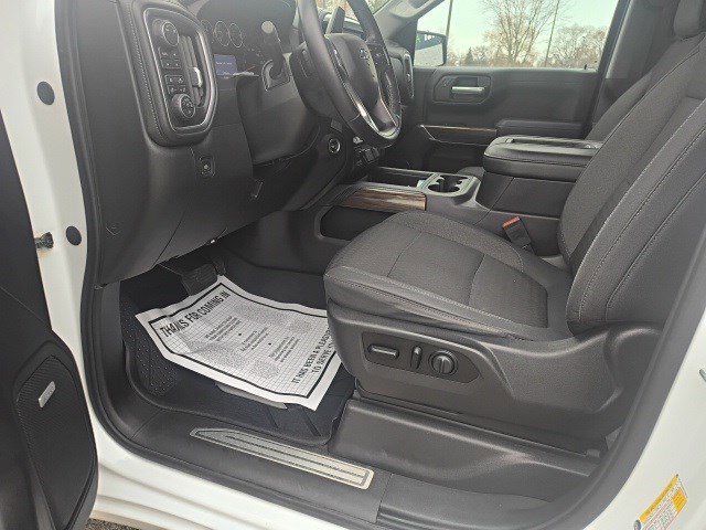 Used 2019 Chevrolet Silverado 1500 RST image 11