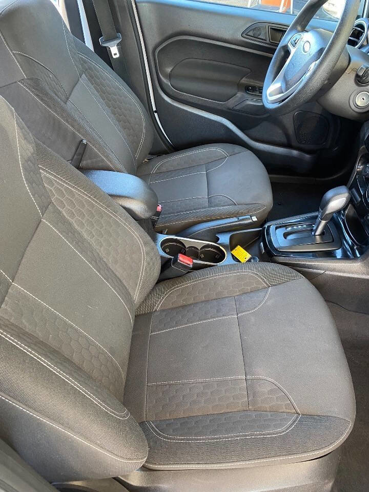 Used 2018 Ford Fiesta SE w/ Equipment Group 201A image 15