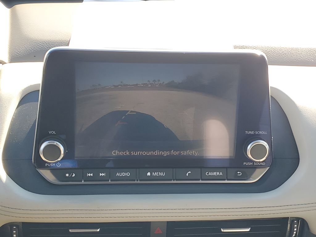 Used 2022 Nissan Rogue SV image 25