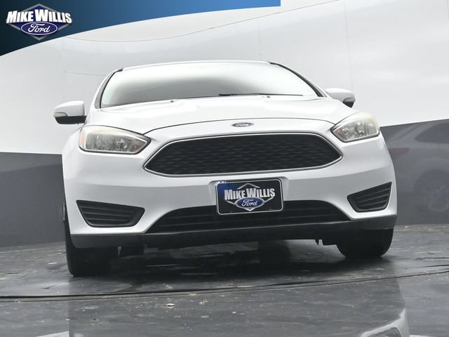 Used 2015 Ford Focus SE FWD image 18