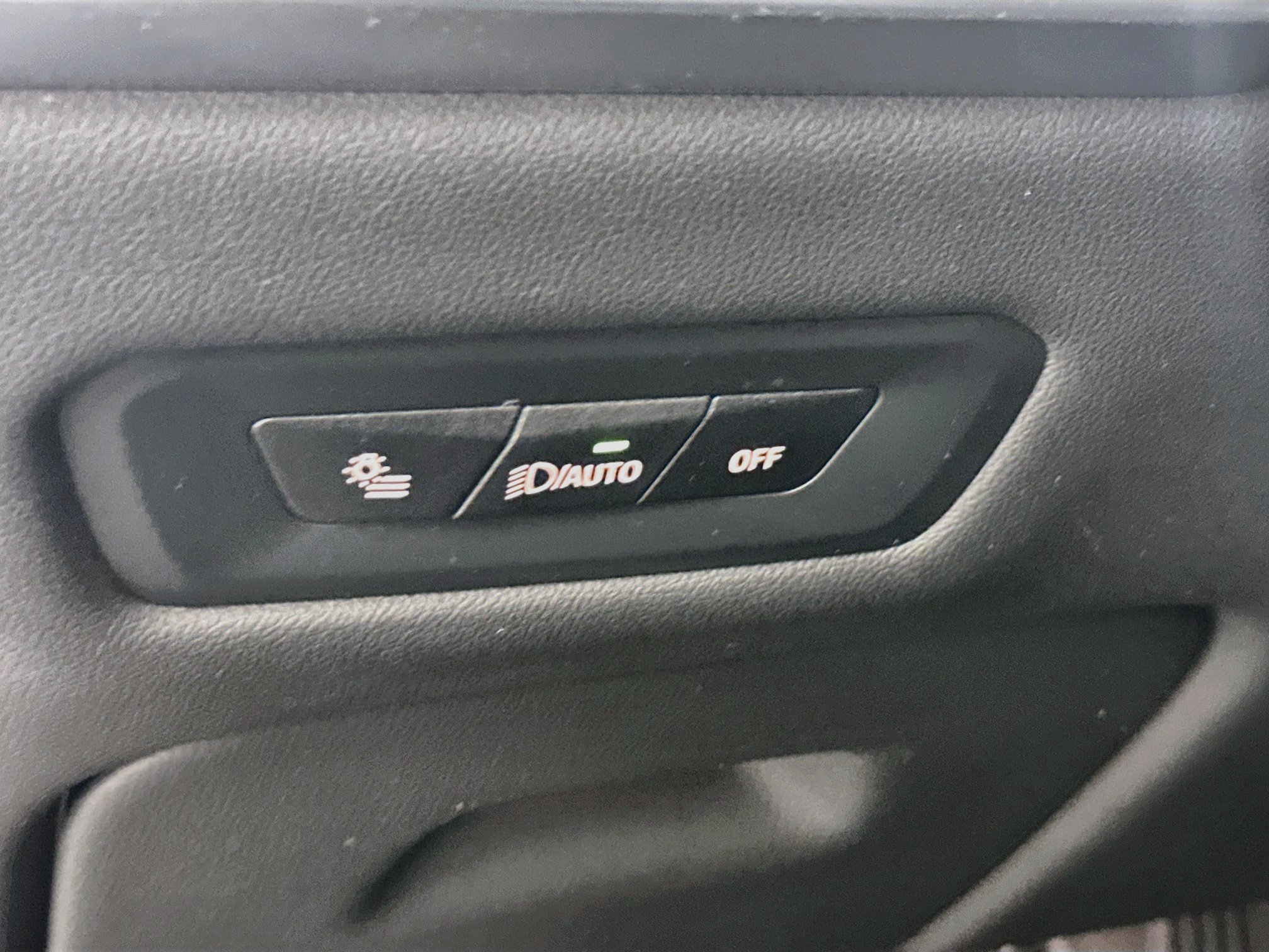 Used 2026 BMW X5 xDrive40i AWD/4WD image 17