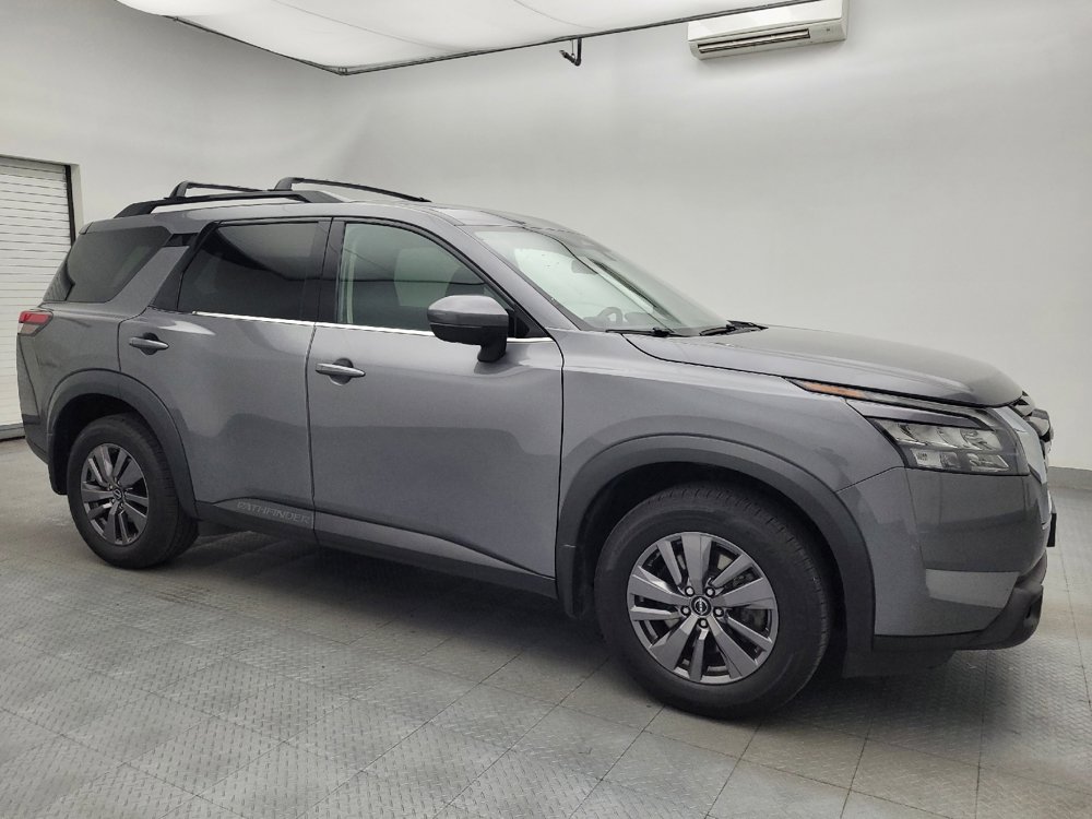 Used 2023 Nissan Pathfinder SV AWD/4WD image 11