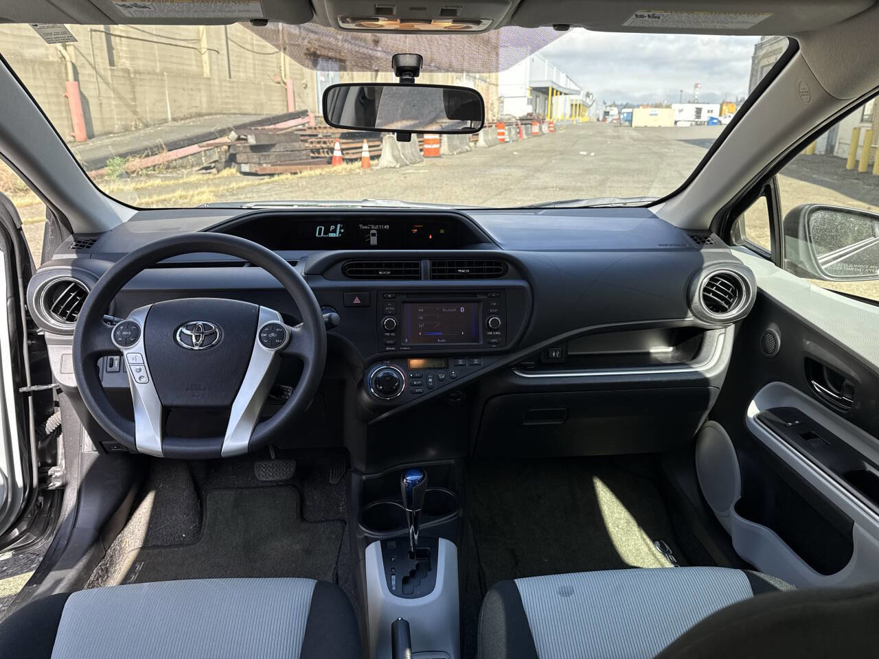 Used 2014 Toyota Prius C Three image 43