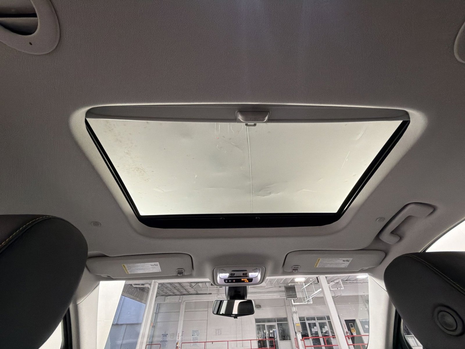 Used 2020 Chevrolet Traverse RS image 17