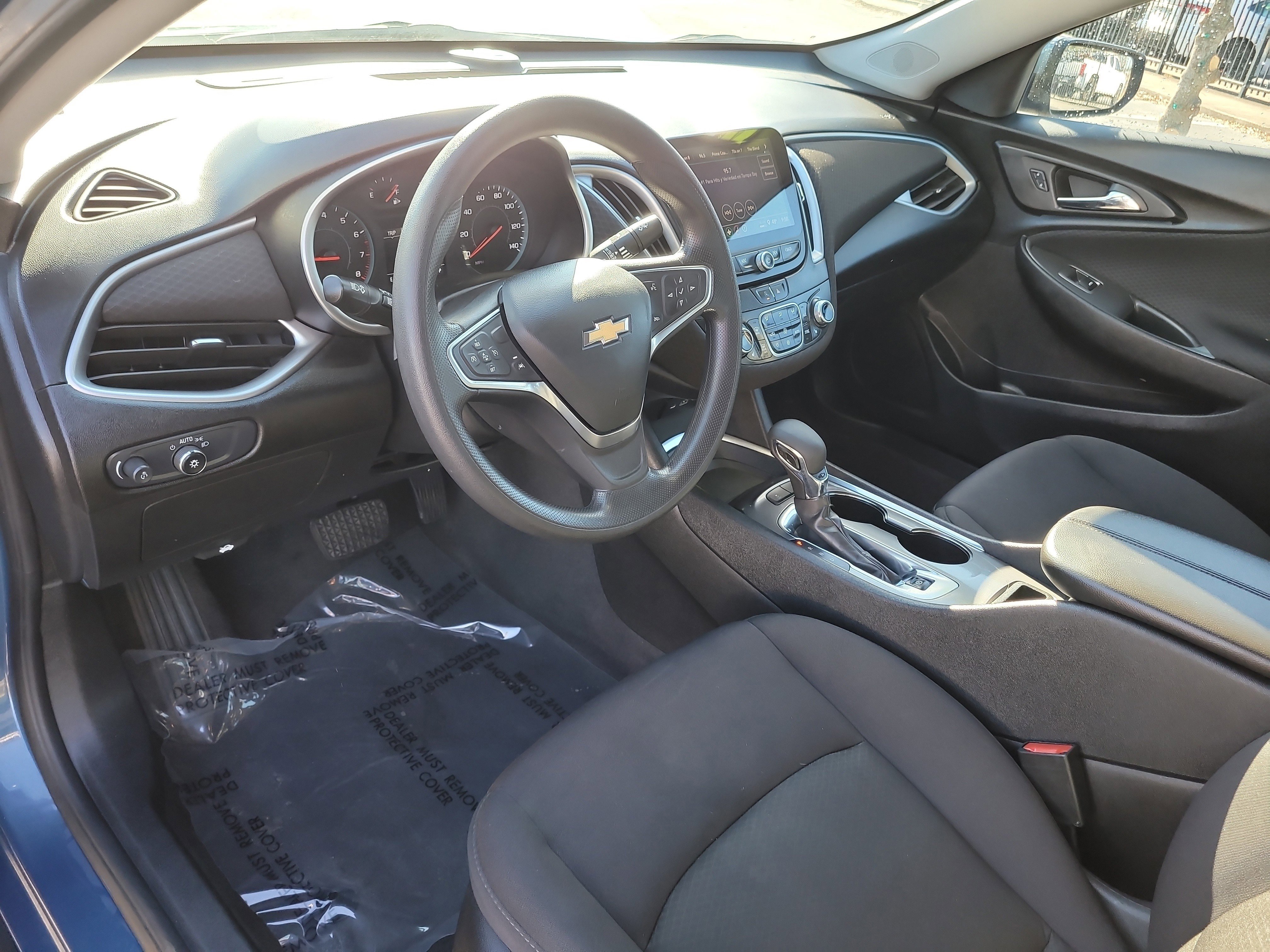 Used 2024 Chevrolet Malibu LT image 17