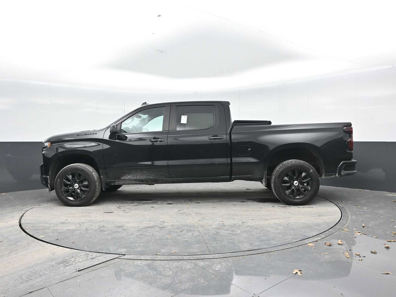 Used 2020 Chevrolet Silverado 1500 RST AWD/4WD image 3