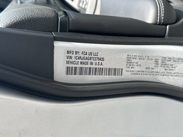 New 2026 Jeep Grand Cherokee Laredo X RWD image 30