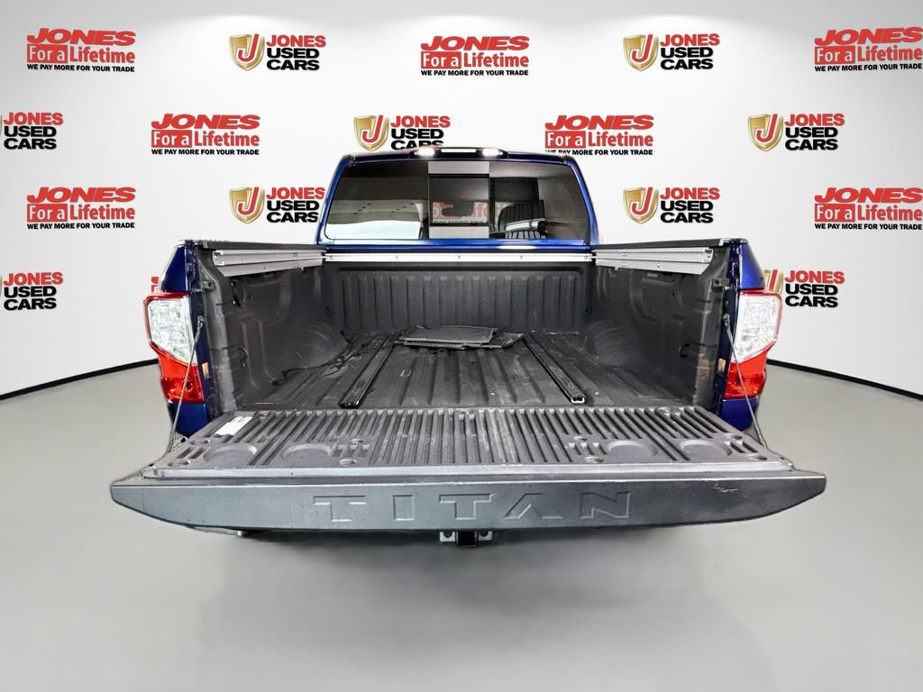 Certified 2021 Nissan Titan SV w/ SV Convenience Package AWD/4WD image 29
