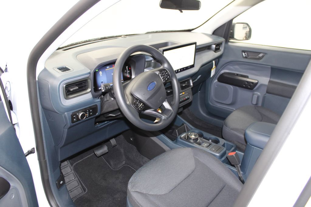New 2025 Ford Maverick XL w/ Equipment Group 101A image 21
