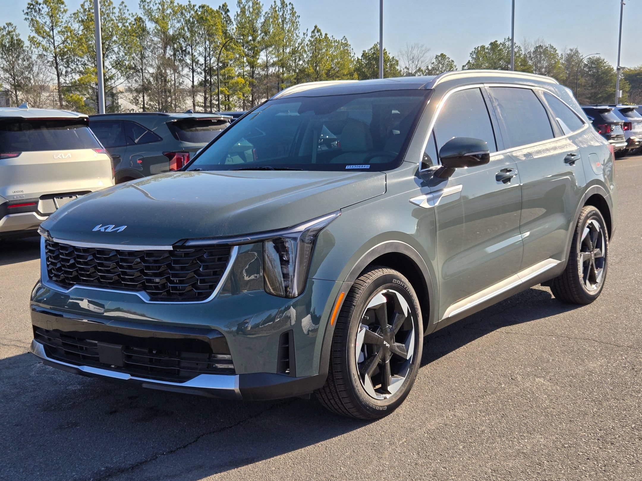 New 2026 Kia Sorento EX w/ EX Premium Package AWD/4WD image 3