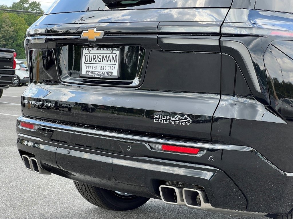 New 2026 Chevrolet Traverse High Country image 5