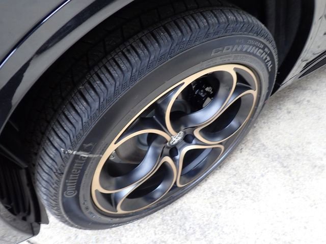 New 2025 Alfa Romeo Stelvio Sprint image 10
