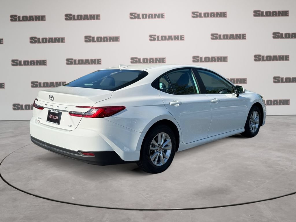 Used 2025 Toyota Camry LE w/ Convenience Package FWD image 5