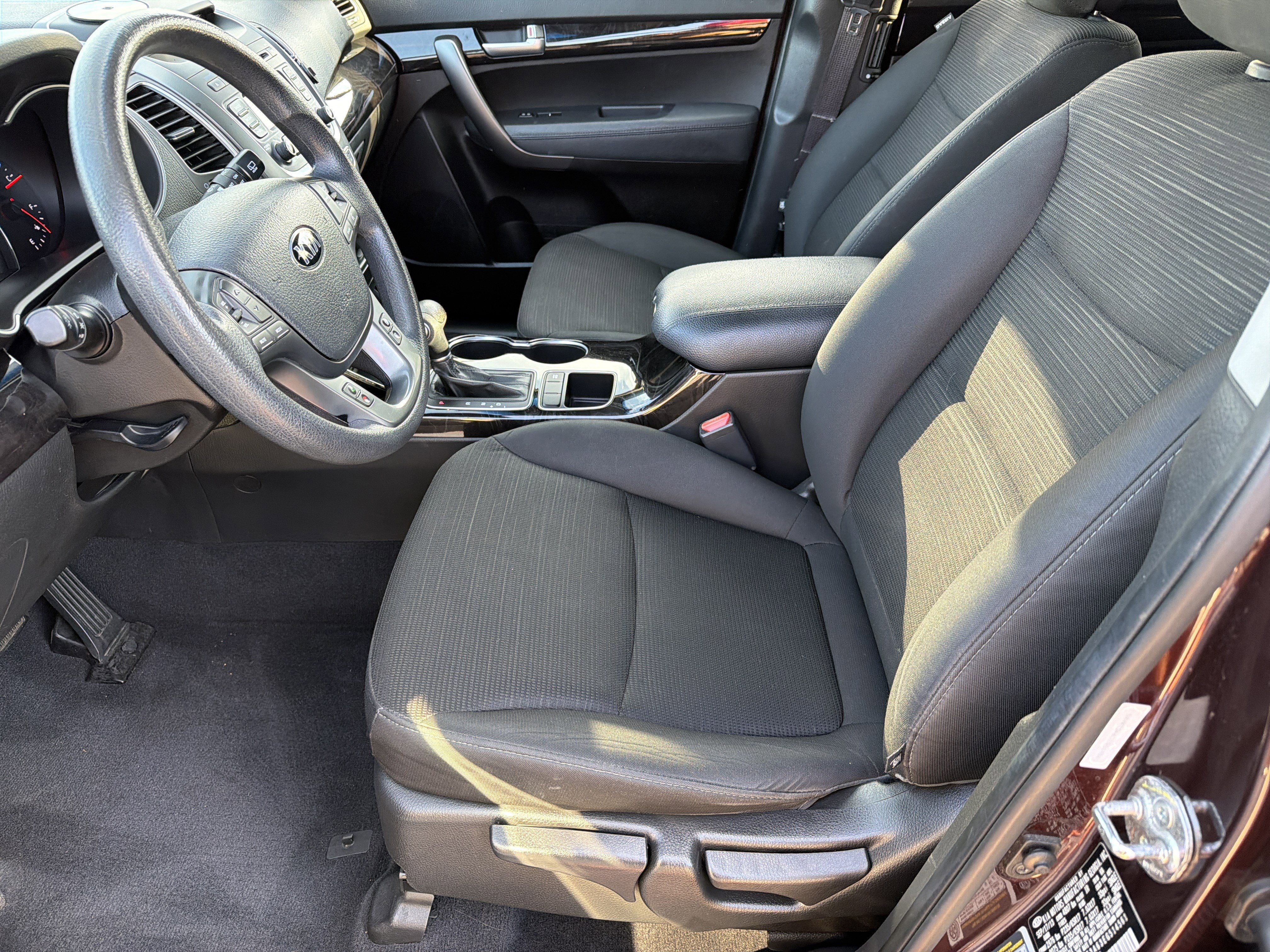 Used 2014 Kia Sorento LX FWD image 10