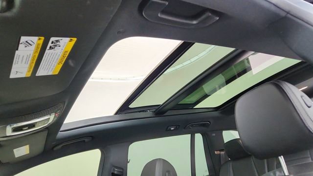 Used 2025 Mercedes-Benz GLS 450 4MATIC image 62