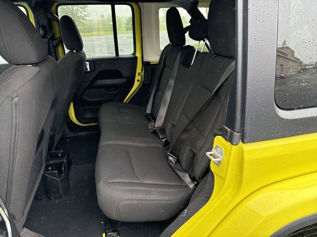 Used 2023 Jeep Wrangler Sahara image 26