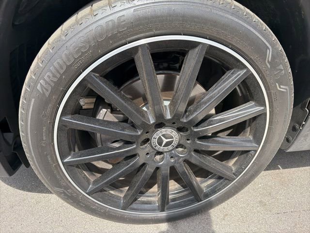 Used 2023 Mercedes-Benz GLA 250 w/ AMG Line Exterior image 9