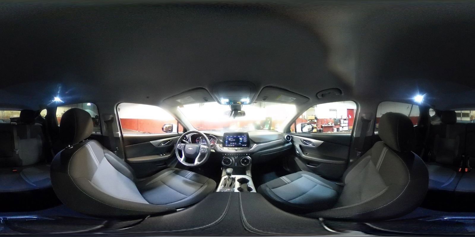 Used 2025 Chevrolet Blazer LT image 42