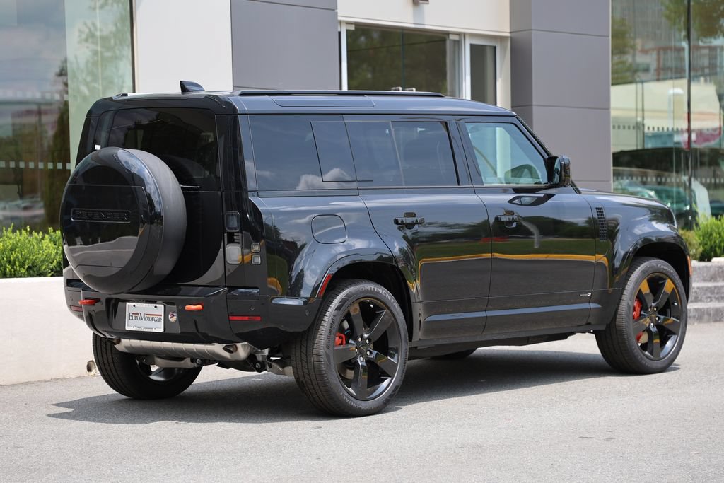 New 2026 Land Rover Defender 110 X AWD/4WD image 3